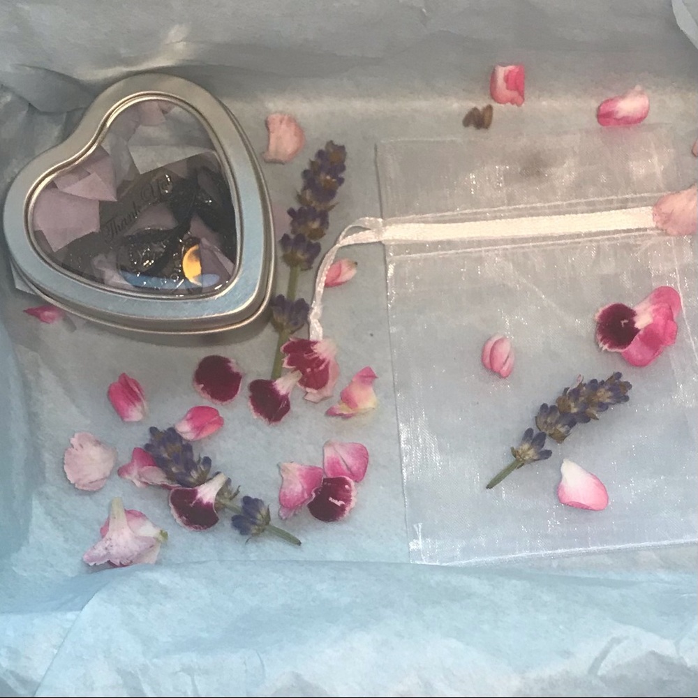 HP! 🥳 ZODIAC MOONSTONE NECKLACE — WATER 💙 - Picture 8 of 11